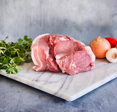 Свинина отбивная 400 г - купить в Мари-Отарах